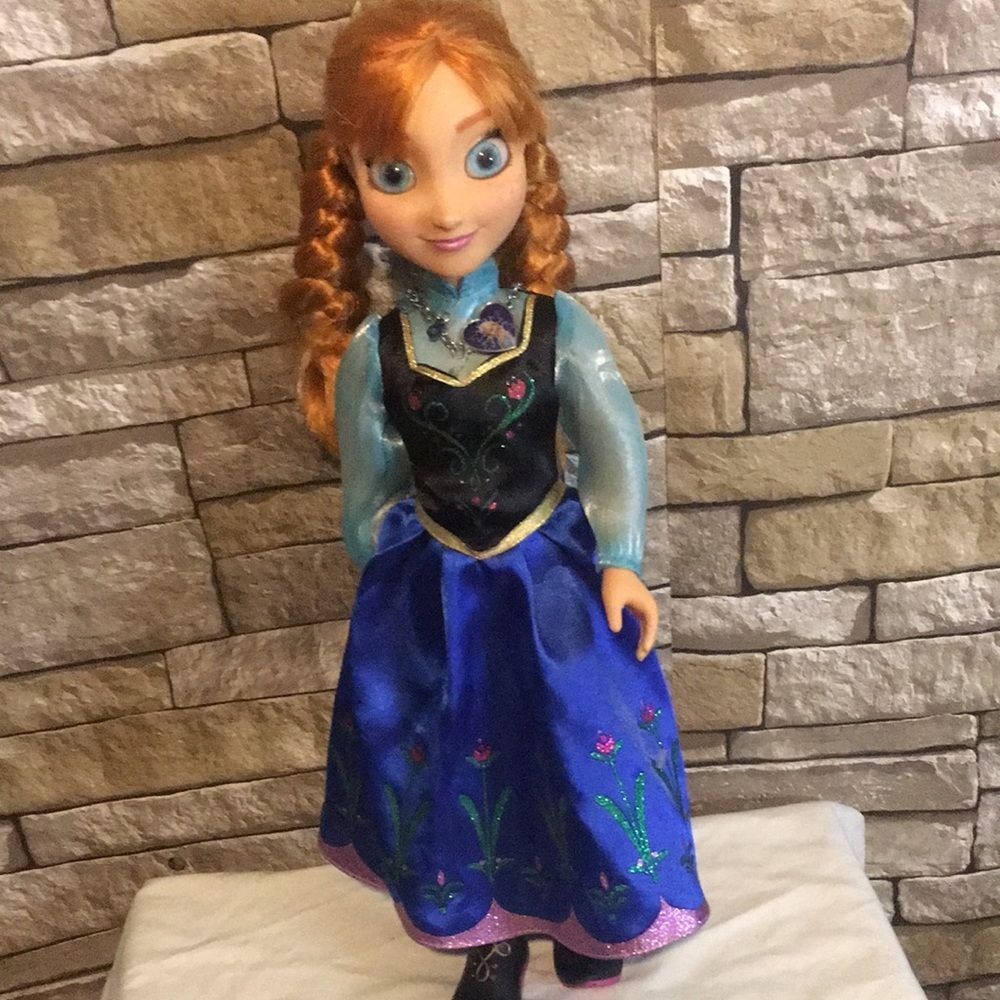 Anna Disney Princess 18” Doll 2015